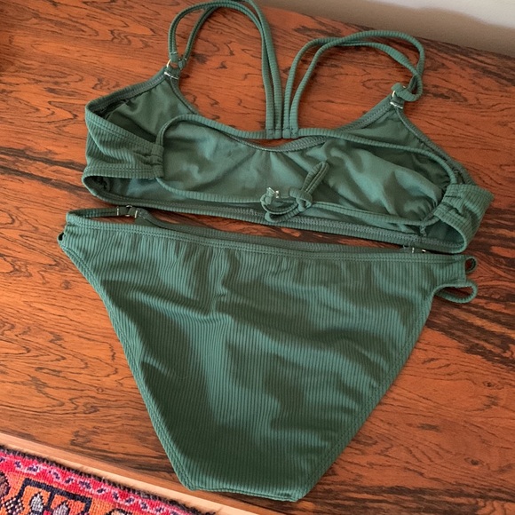 2/$30❤️ Forest Green Ribbed String Bikini - Picture 2 of 11